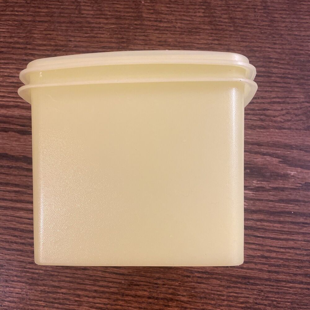 Vintage Tupperware Shelf Saver Yellow Storage Container 1243-10 w/Lid